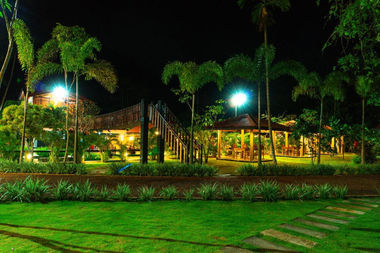 Uma Garden Kandegedara Hotel Matugama Exterior photo